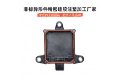 深圳的硅膠成型廠家對硅膠產品外觀分型線過大、出現披風現象的原因具體有哪些？